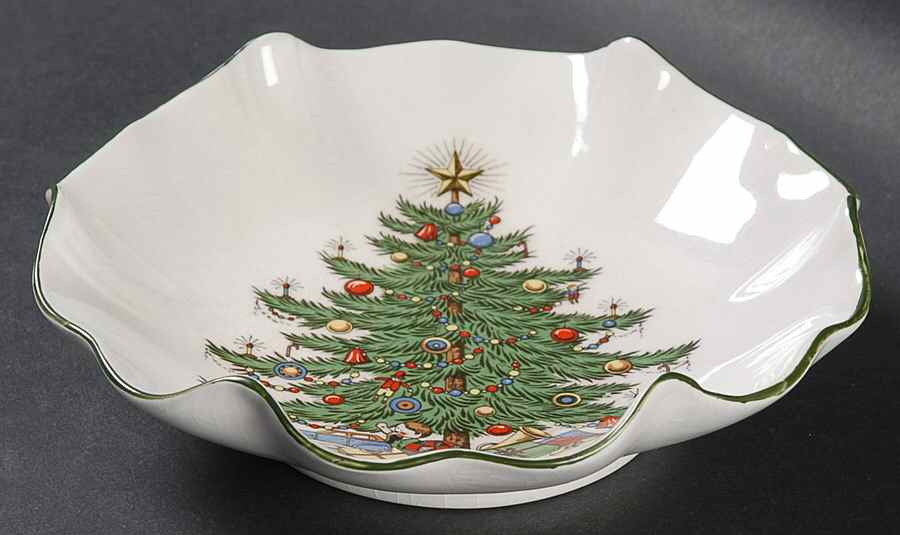 Christmas Tree (Wide Green Band) Nut Dish by Cuthbertson-1