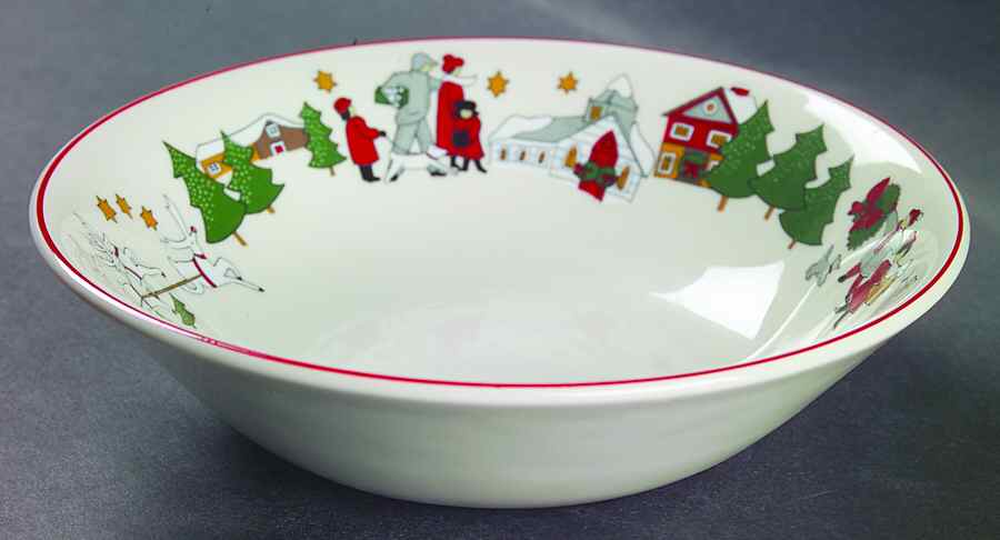 Family Christmas Coupe Cereal Bowl by Cuthbertson-1