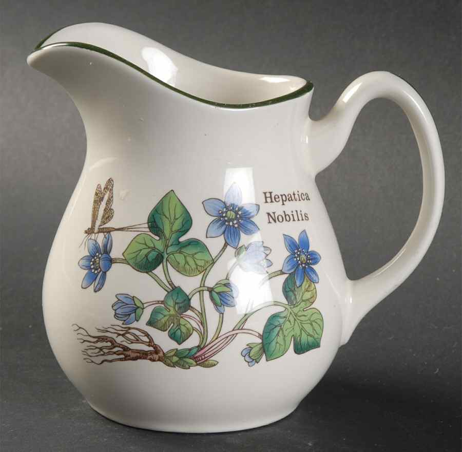 Florabunda (Smooth, Round) Creamer by Cuthbertson-1
