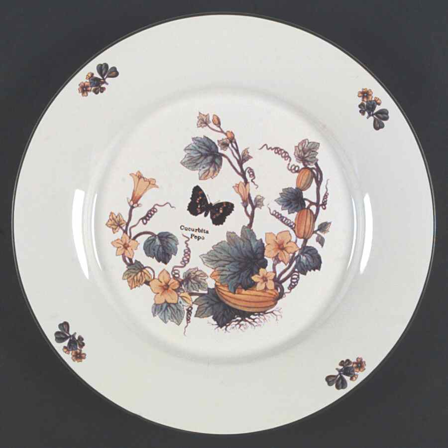 Florabunda (Smooth, Round) Dinner Plate by Cuthbertson-1