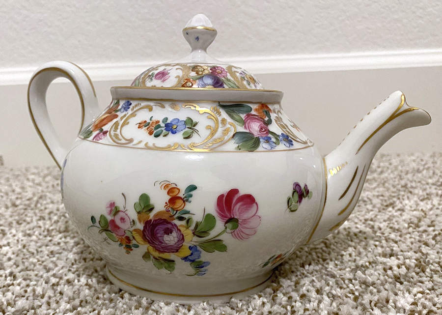 C6T1 Teapot & Lid by Carl Thieme-1