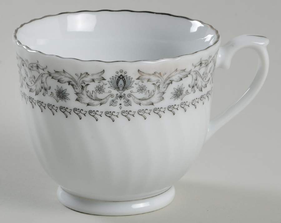 CX123 Footed Cup by China (Made in China)-1