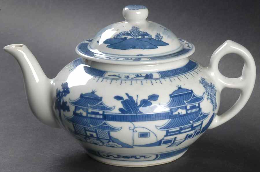 CX64 Teapot & Lid by China (Made in China)-1