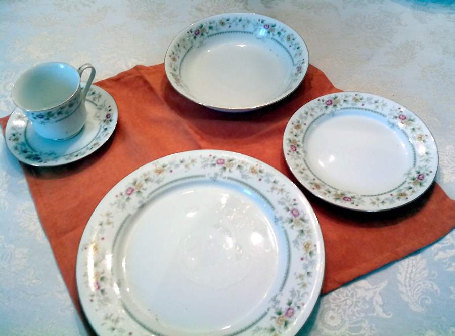 CX55 Footed Cup & Saucer Set by China (Made in China)-1