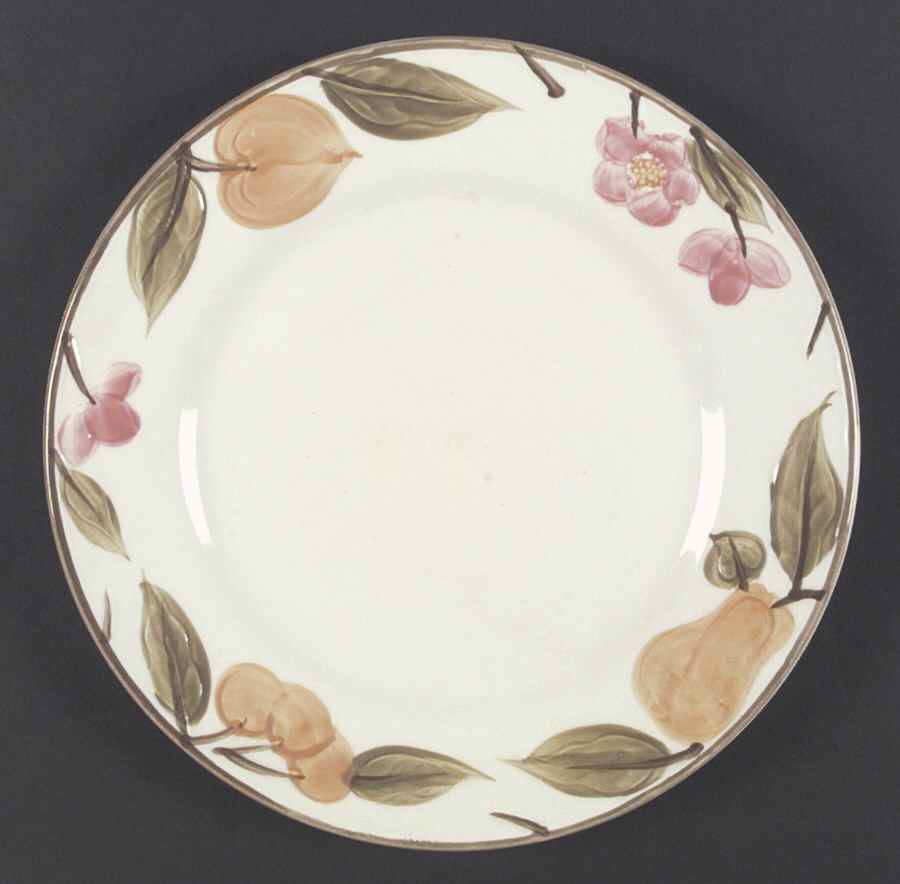 Laguna Dinner Plate by Crest-Stone (Japan)-1