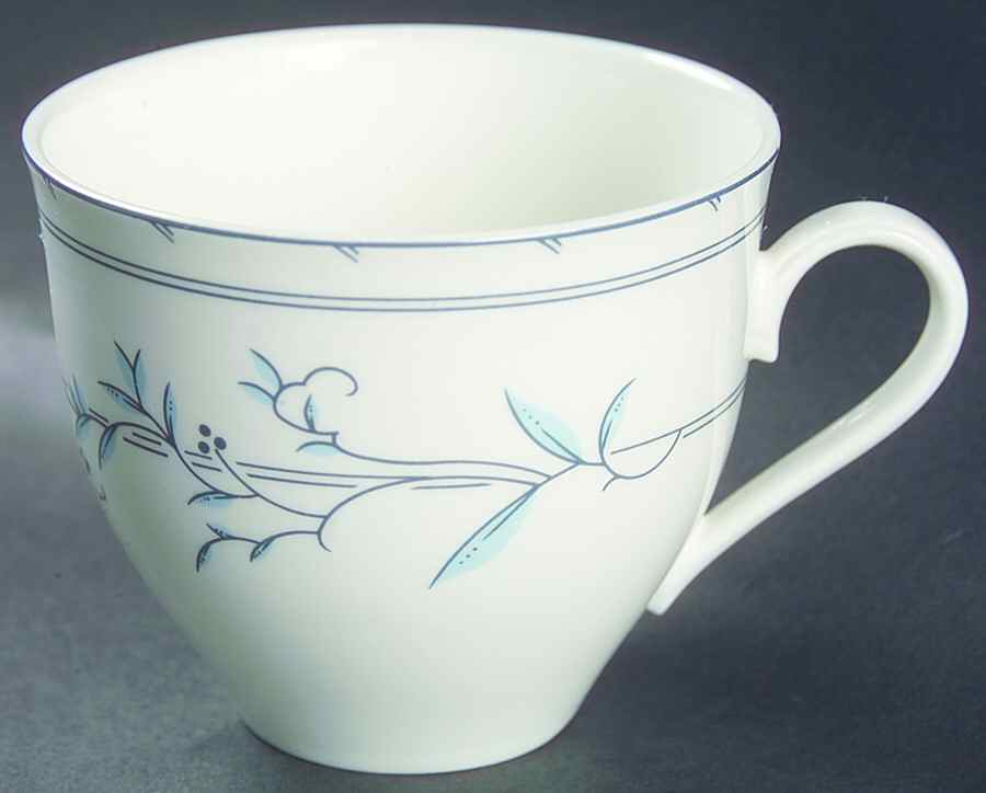 Blue Vine Flat Cup by Christopher Stuart-1