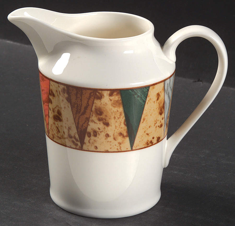 Villa D'Este Creamer by Christopher Stuart-1