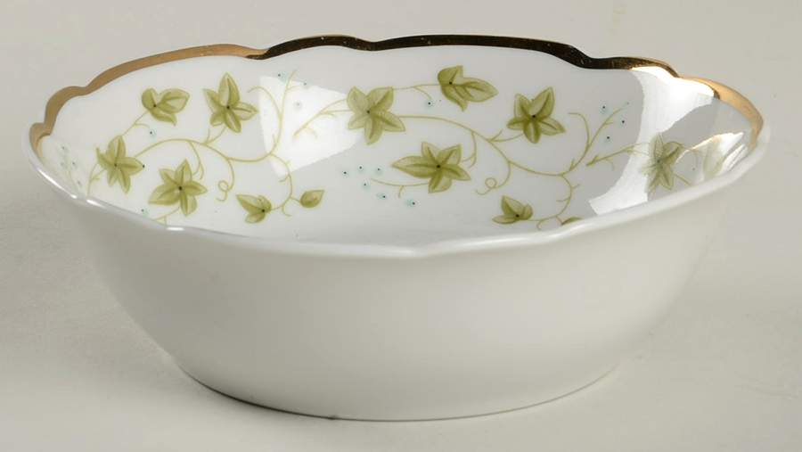 Diana Fruit/Dessert (Sauce) Bowl by Cmielow (Poland)-1
