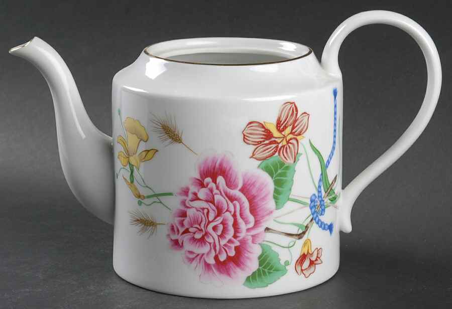 Flores Teapot No Lid by Lynn Chase-1