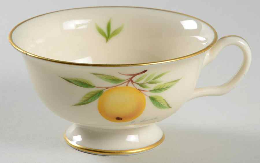 200 Footed Cup by Castleton (USA)-1