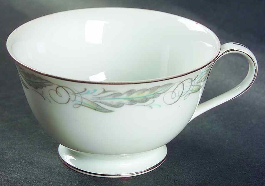 CMD2 Footed Cup by Cheltenham Ltd-1