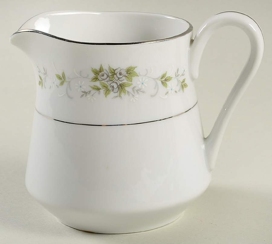 Ascot Creamer by Carlton (Japan)-1
