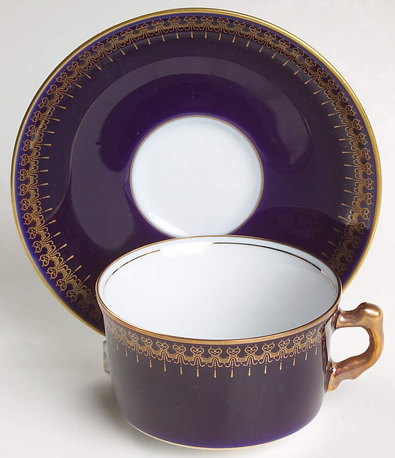 Romanov Flat Cup & Saucer Set by Christineholm-1