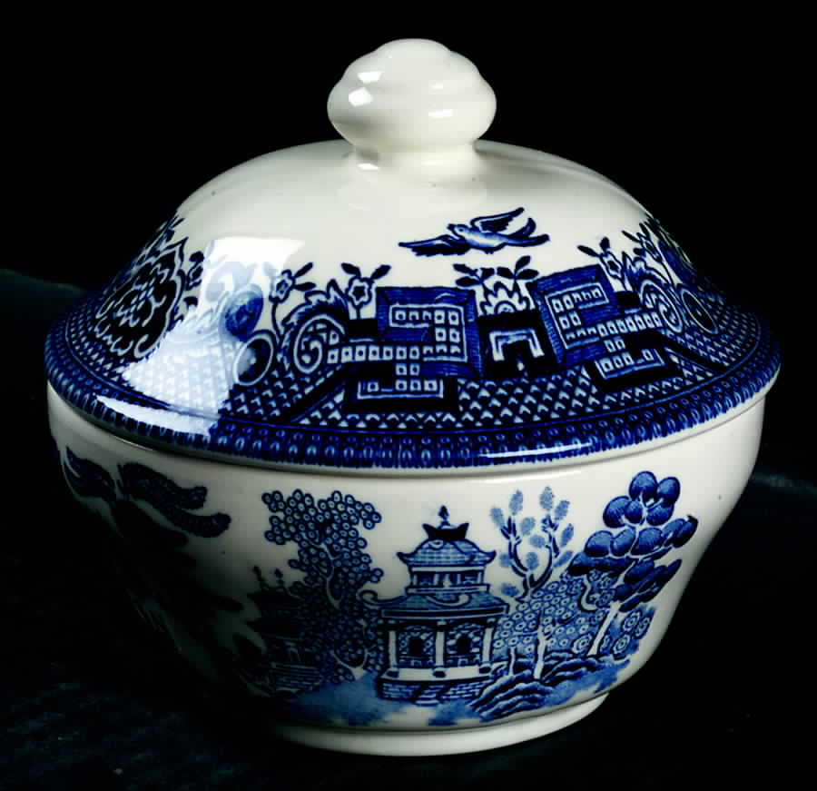 Blue Willow (Swirl Rim, England) Sugar Bowl & Lid by Royal Wessex-1