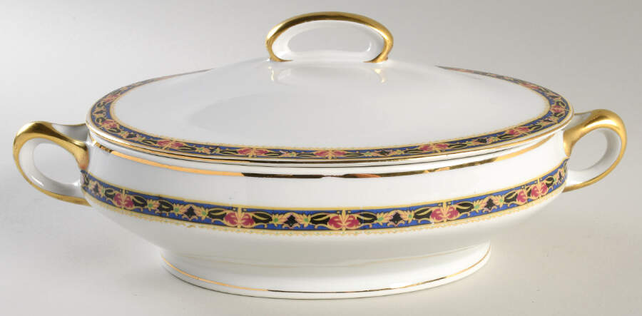 2317 Oval Covered Vegetable by Carl Tielsch-1