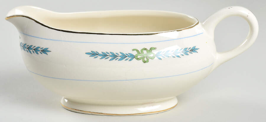 CRO112 Gravy Boat by Crooksville-1