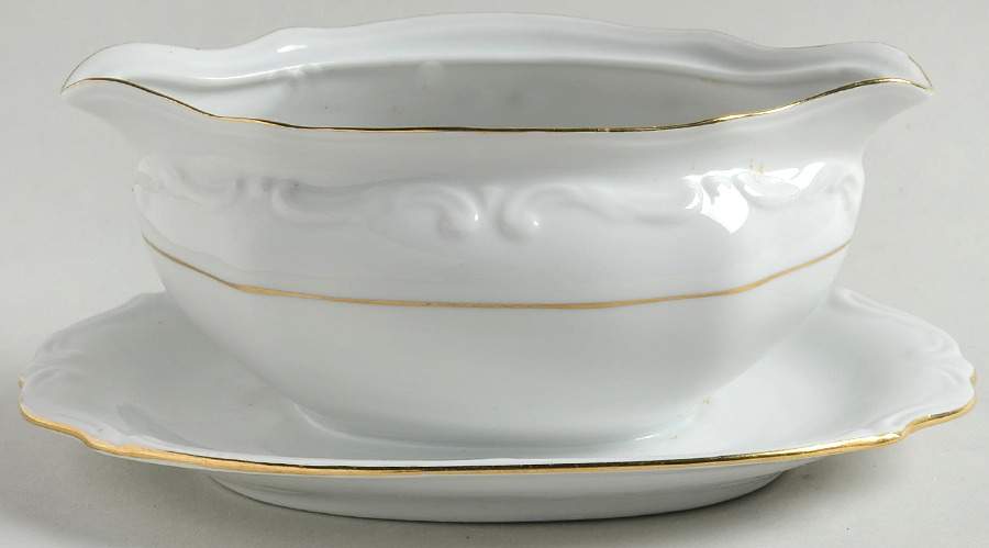 Empress Gravy Boat with Attached Underplate by Chodziez-Poland-1