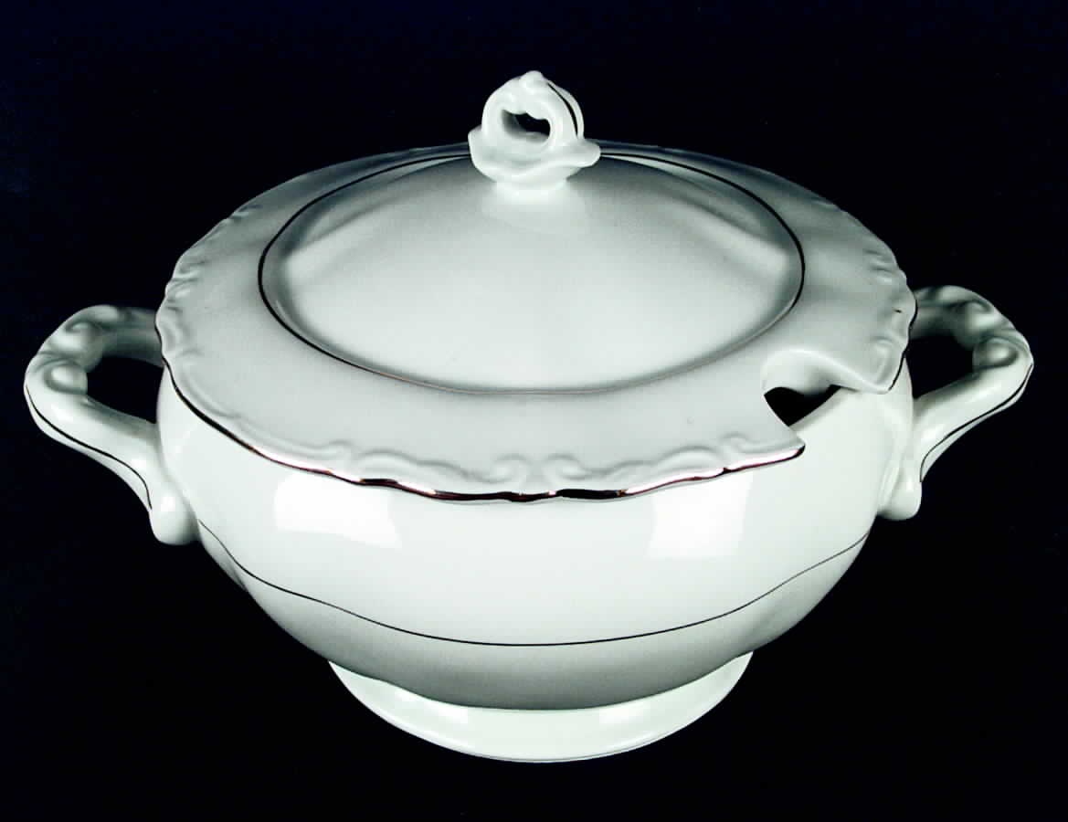 Empress Tureen &  Lid by Chodziez-Poland-1