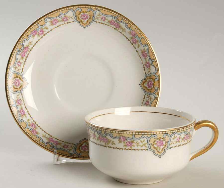 CLT18 Flat Cup & Saucer Set by Carrollton-1