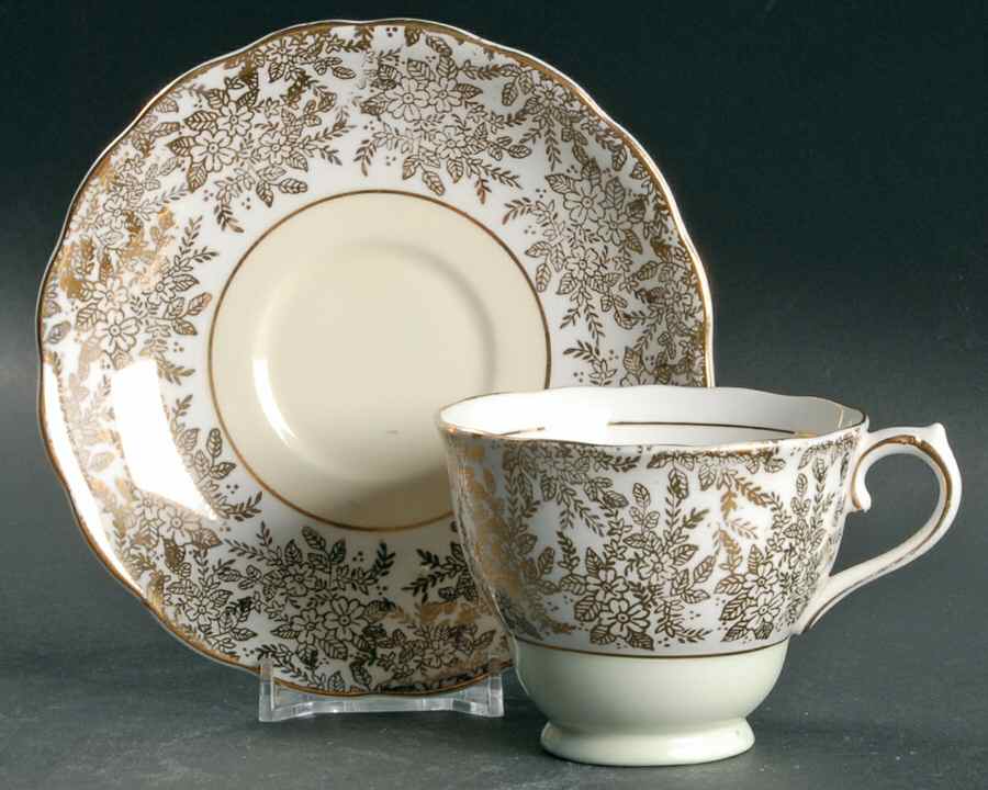 6492 Footed Cup & Saucer Set by Colclough-1