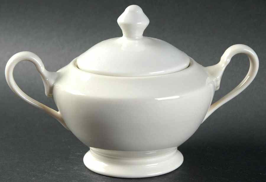 C27 Sugar Bowl & Lid by Castleton (USA)-1