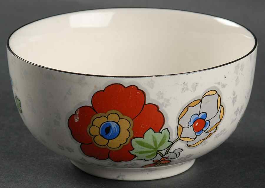 Beaumont Cranberry Bowl by Crown Ducal-1