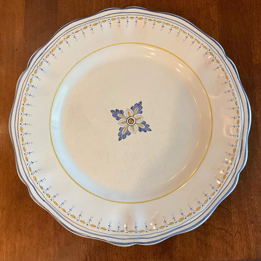 Antico Deruta Dinner Plate by Cama (Deruta Italy)-1
