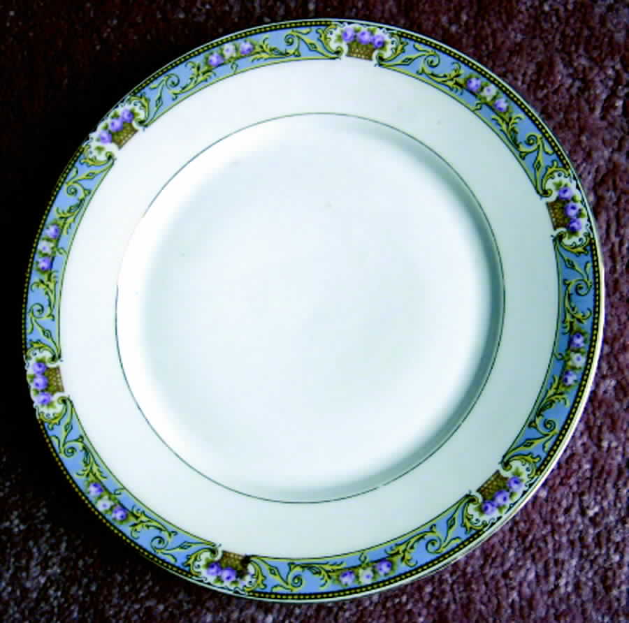 2181 Dinner Plate by Carl Tielsch-1