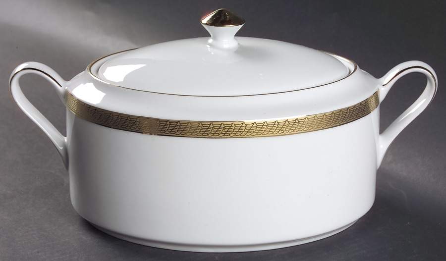 Pure Gold Oval Covered Vegetable by Centurion-1