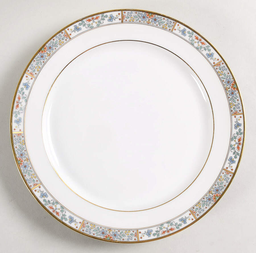 Schleiger 1356 Dinner Plate by Charles Field Haviland-1