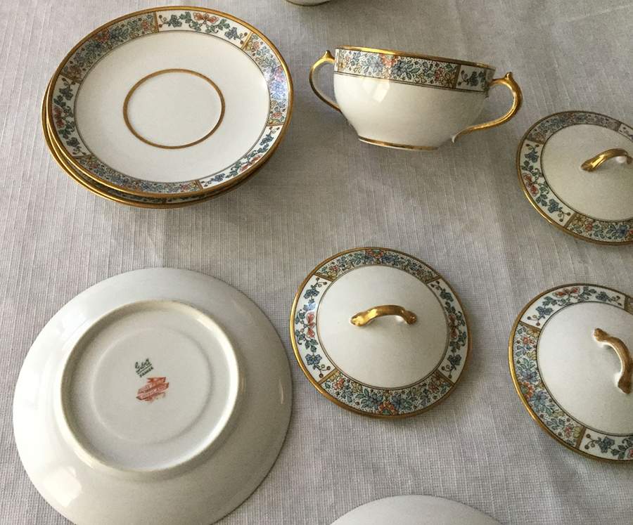 Schleiger 1356 Cream Soup Bowl & Saucer Set with Lid by Charles Field Haviland-1