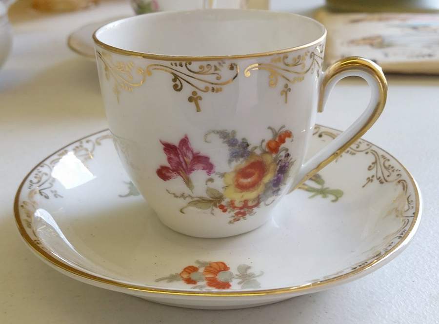 CZE43 Flat Cup & Saucer Set by Czechia-Czechoslovakia-1