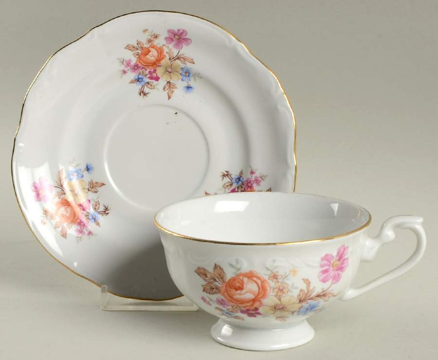 CHZ10 Footed Cup & Saucer Set by Chodziez-Poland-1