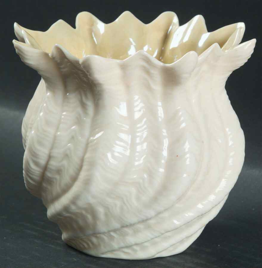 Flower Pot 4" Flower Pot by Belleek Pottery (Ireland)-1