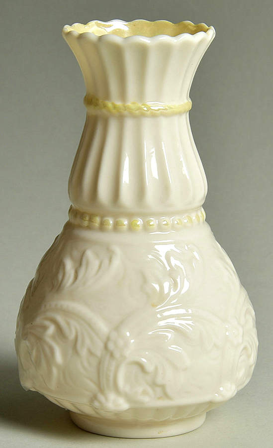 Vases fluted scroll spill vase by Belleek Pottery (Ireland)-1