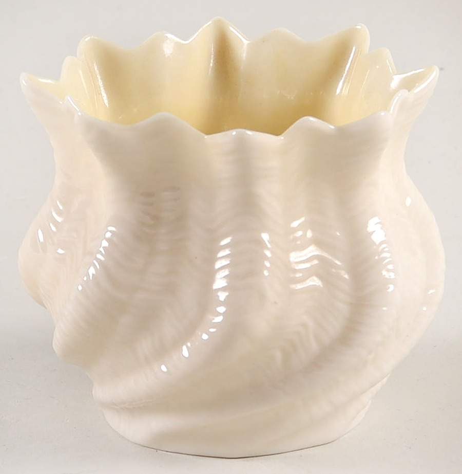 Flower Pot 3" Flower Pot by Belleek Pottery (Ireland)-1