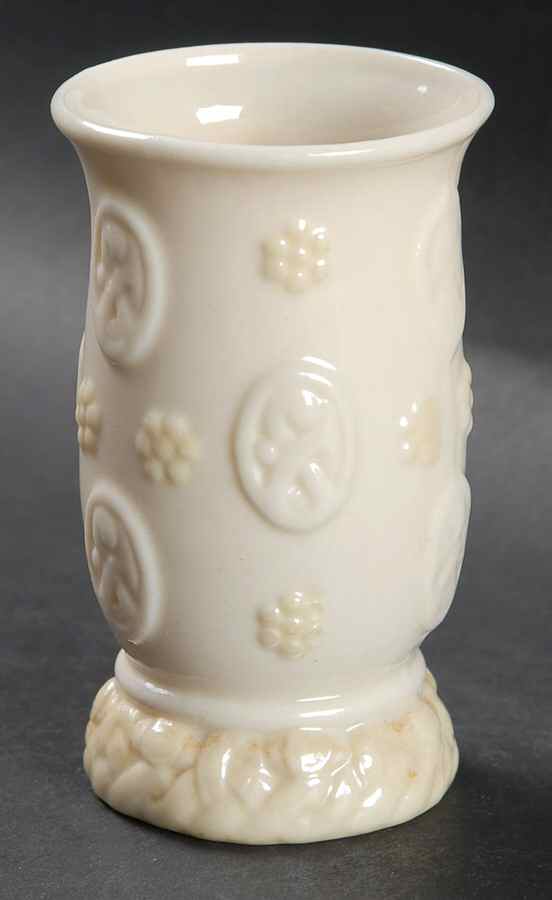 Vases Erne Spill Vase by Belleek Pottery (Ireland)-1