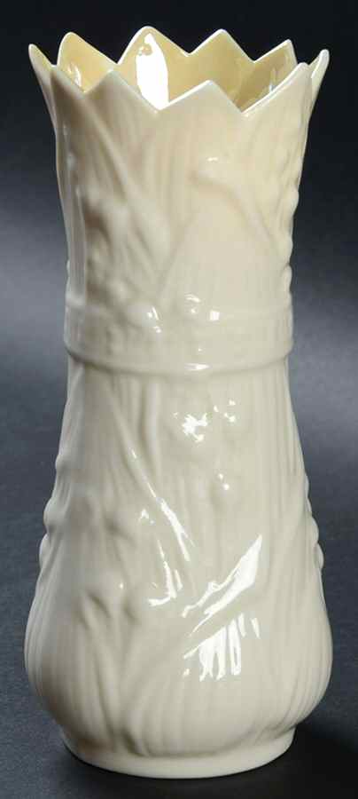 Vases Lily of the Valley Spill Vase by Belleek Pottery (Ireland)-1