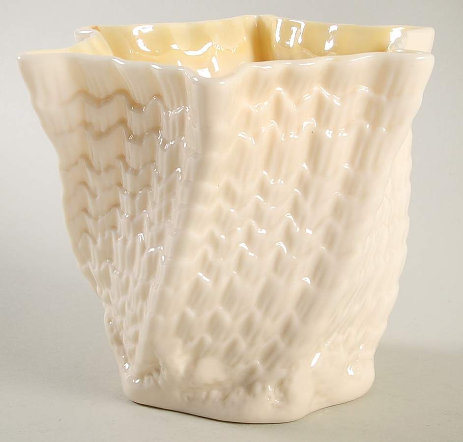 Limpet Yellow 4" Hexagonal Flower Pot by Belleek Pottery (Ireland)-1
