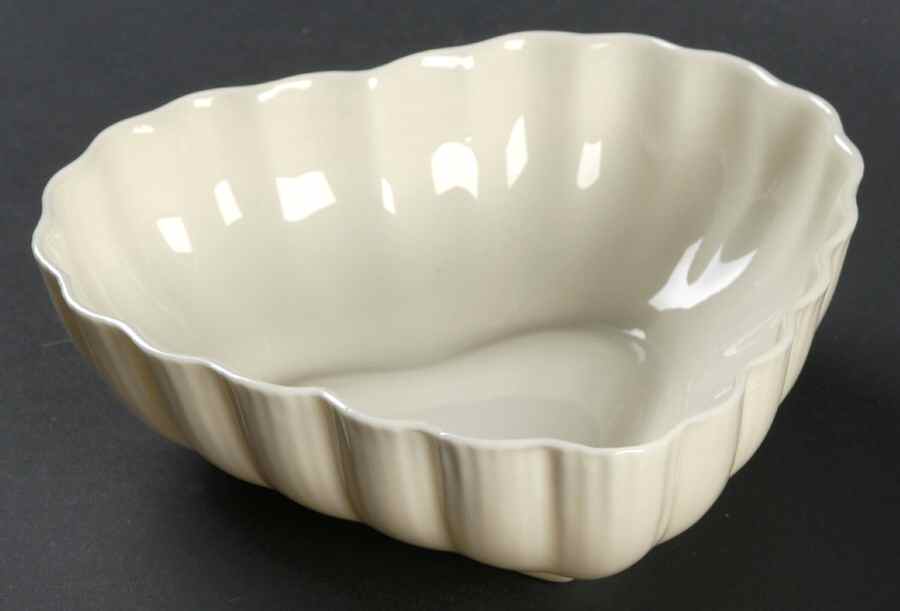 Leaf, Shell & Heart Shaped Plates 5'' Heart Shaped Bowl by Belleek Pottery (Ireland)-1