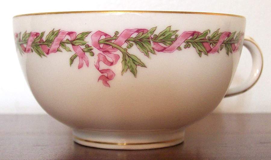 CMT26 Footed Cup by Charles Martin-1