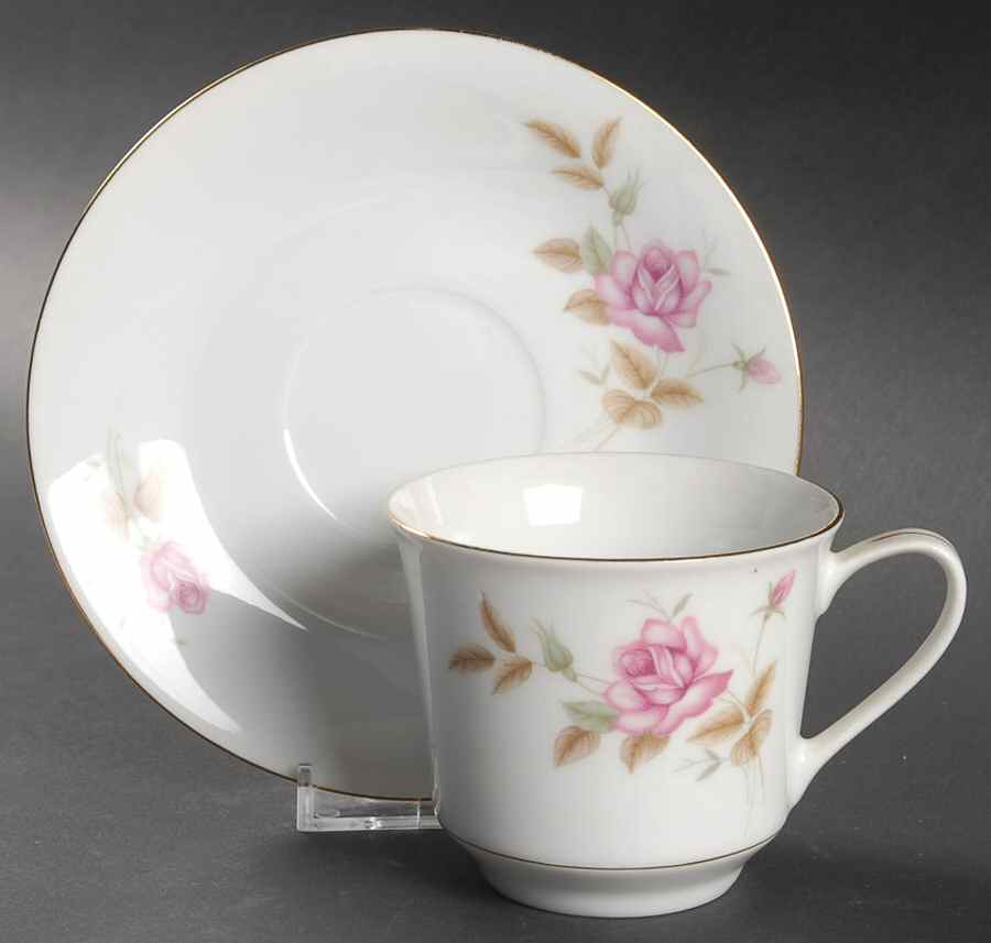 CX581 Footed Cup & Saucer Set by China (Made in China)-1