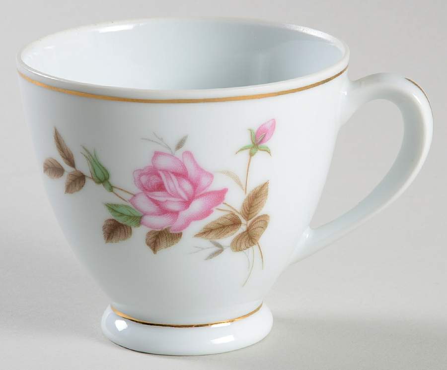CX581 Footed Cup by China (Made in China)-1