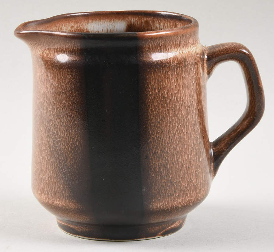Oasis Creamer by Corum Ceram (Japan)-1