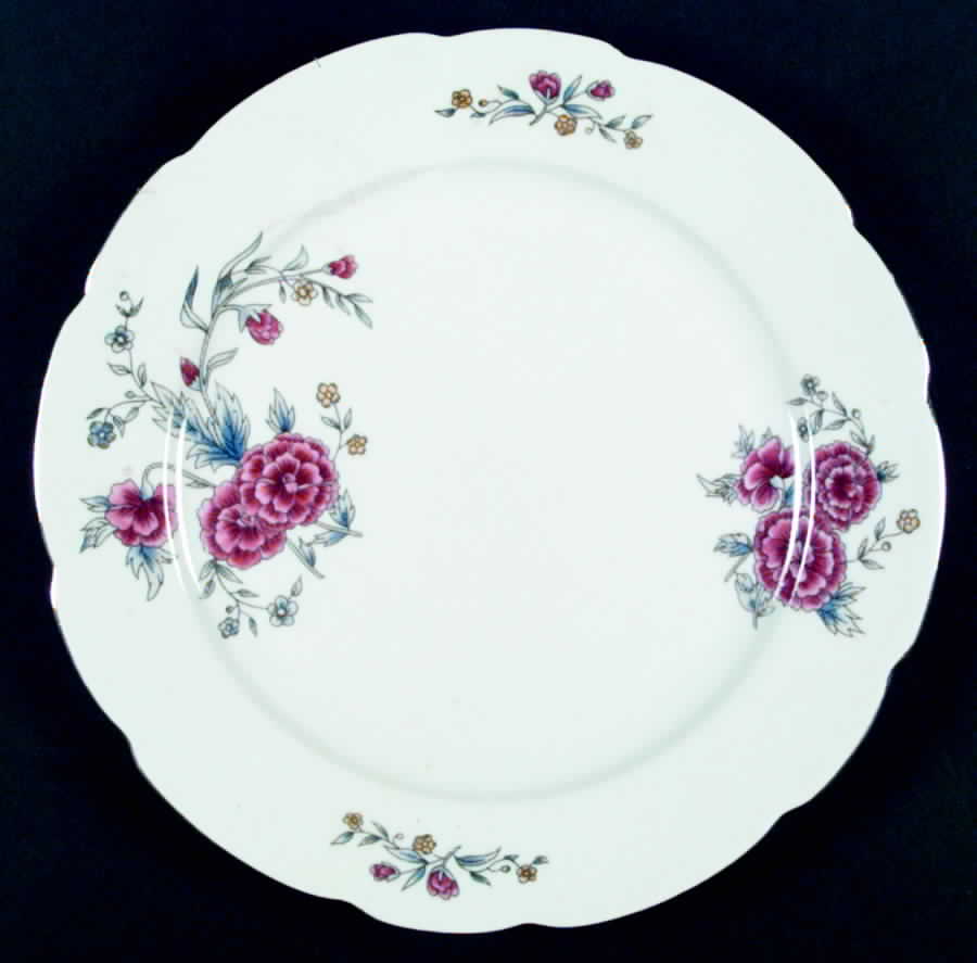 CIL7 Dinner Plate by Cmielow (Poland)-1