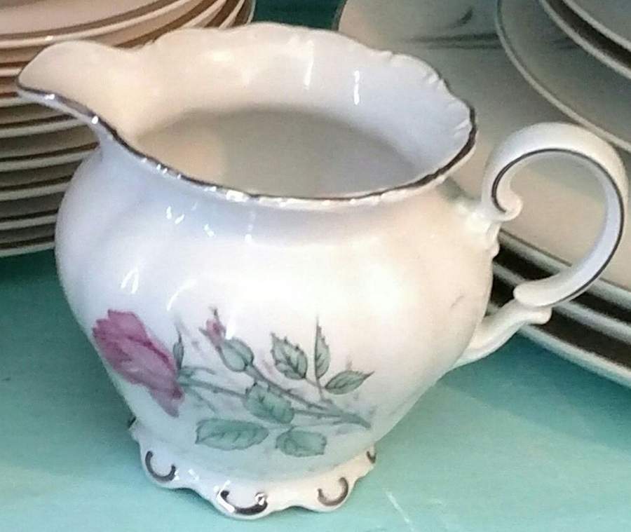 CAT3 Creamer by Cathedral-1