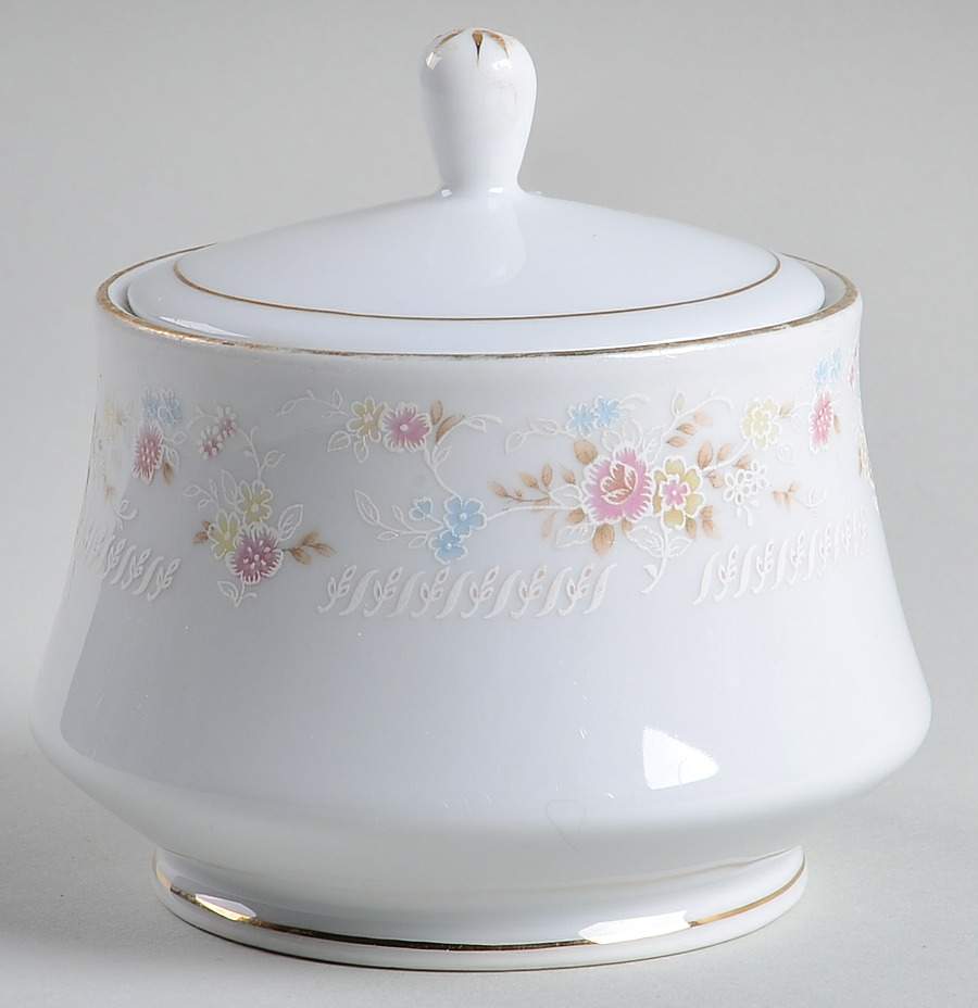 CCN6 Sugar Bowl & Lid by Crescent (China)-1
