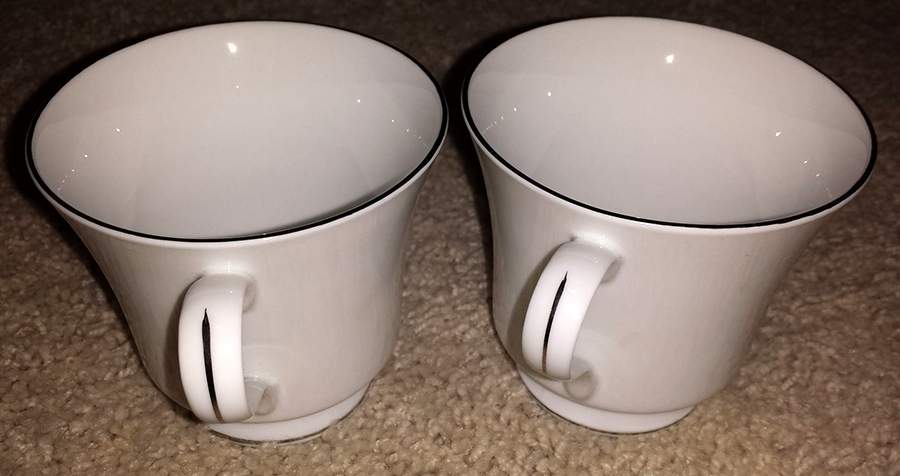 YSH3 Footed Cup by Yong Sheng Porcelain-1