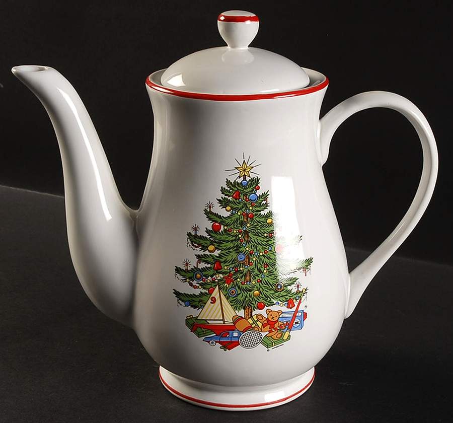 American Christmas Tree (White) Coffee Pot & Lid by Cuthbertson-1