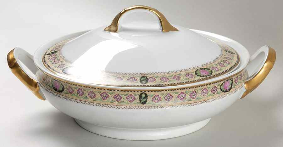 Zita Round Covered Vegetable by Crown Imperial-1